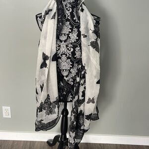 Lord & Taylor NEW Black/White Butterfly